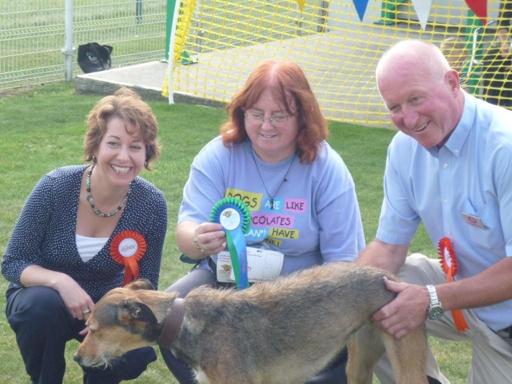 Nancy Platts helped judge the Golden Oldies character. She is pictured here with the dog which came in 2nd place and its owner.