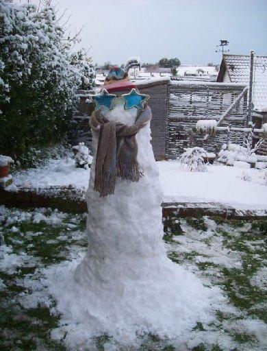 Newhaven snowman by Tracy Williams, 43