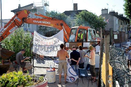 Protestors at Lewes Road Community Garden have stopped developers moving onto the site.

Contractors arrived this morning to begin work at the site of the former petrol station in Brighton.

But a small number of protestors, who have been ordered to l
