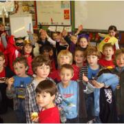 Balfour infant school dressed as heroes