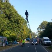 Police take tougher stance on Balcombe protesters after tripod protest closes road