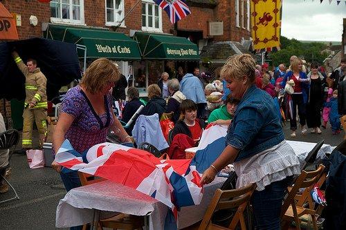 Celebrating the Diamond Jubilee with a street party in Steyning