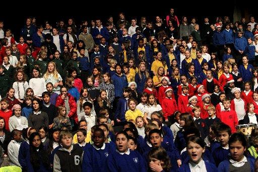 More than 1,200 primary school children from Brighton and Hove delighted family and friends at a massed carol concert at the Brighton Centre