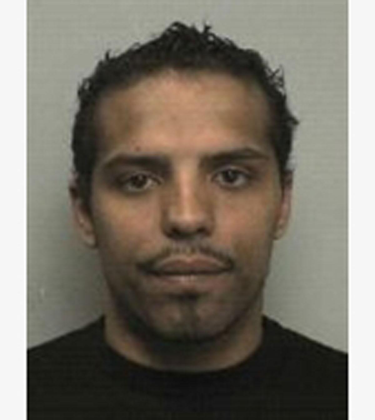Fabio Perez is wanted for possession of a large quantity of cannabis with  intent to supply in Bognor High Street in February 2009, and later failing to answer bail. 
