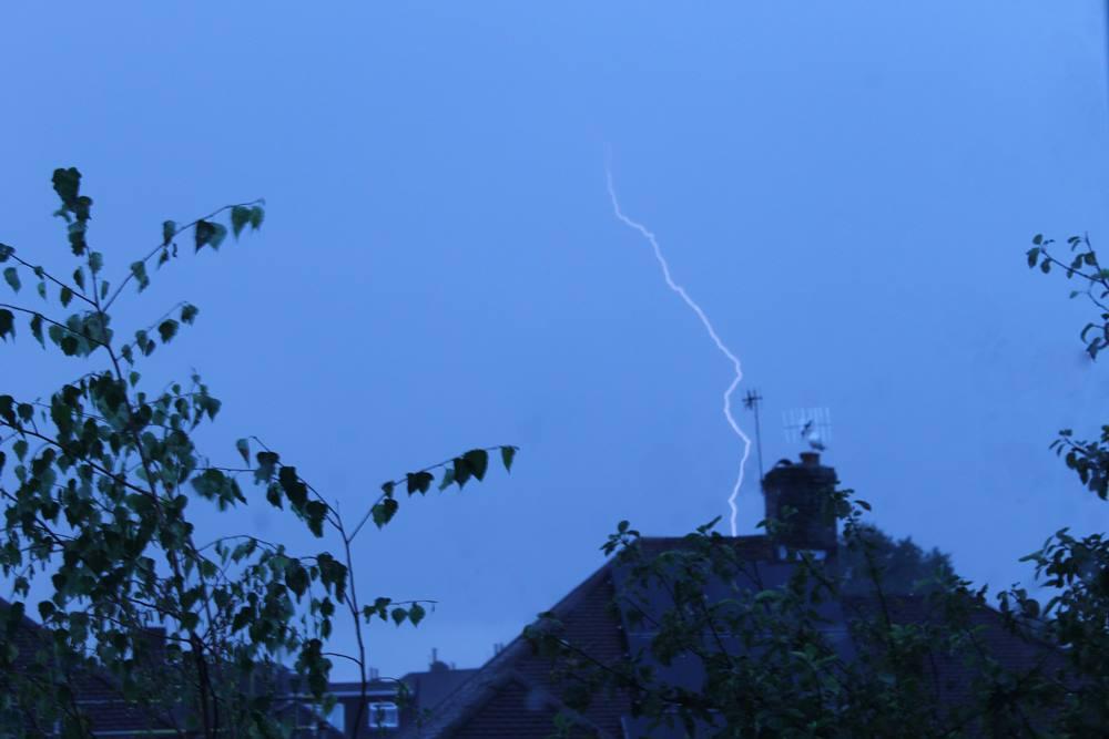 David Ore took this picture of lightning in Hangleton.
