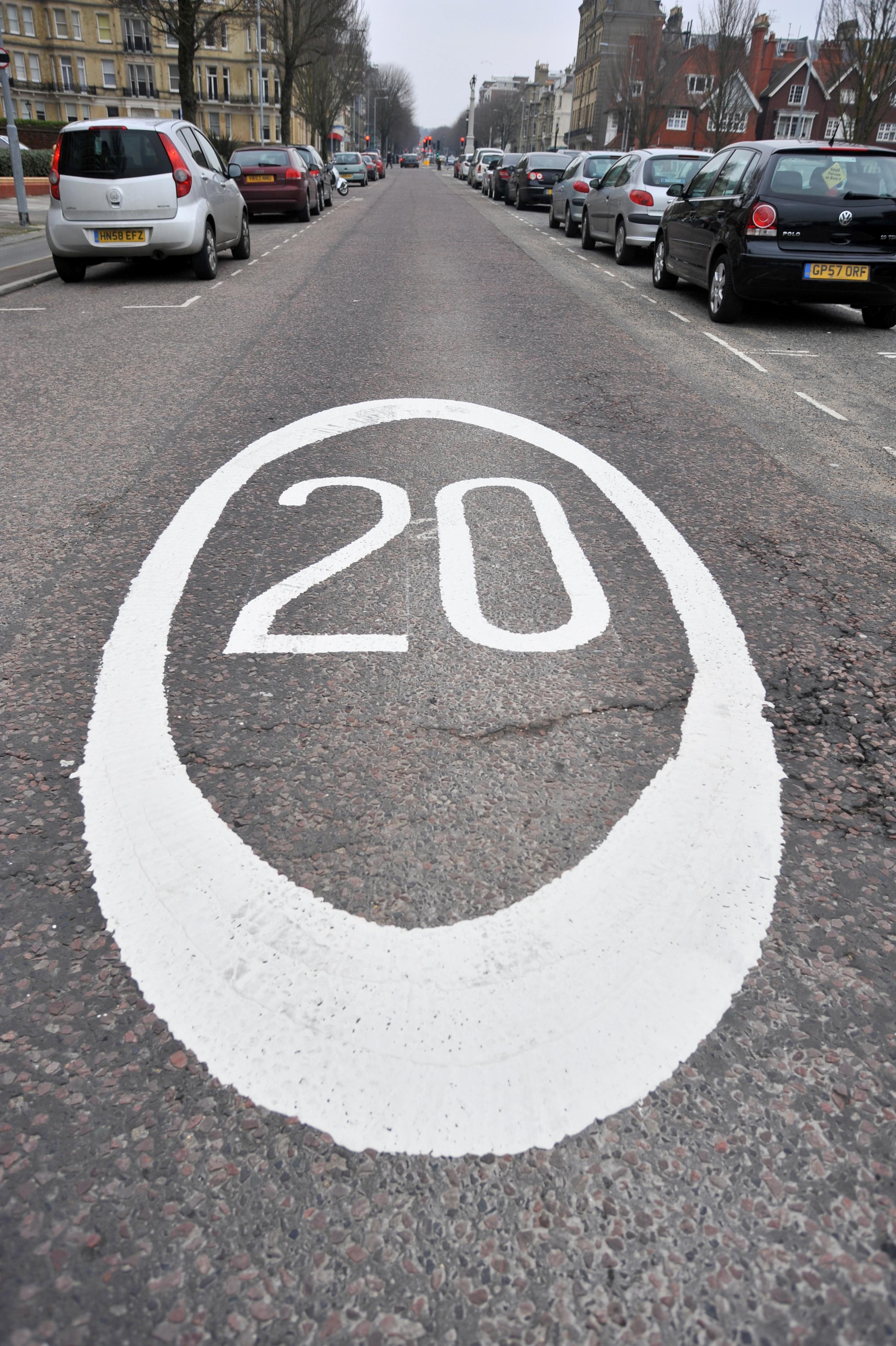 Green calls to extend 20 mph to every city street