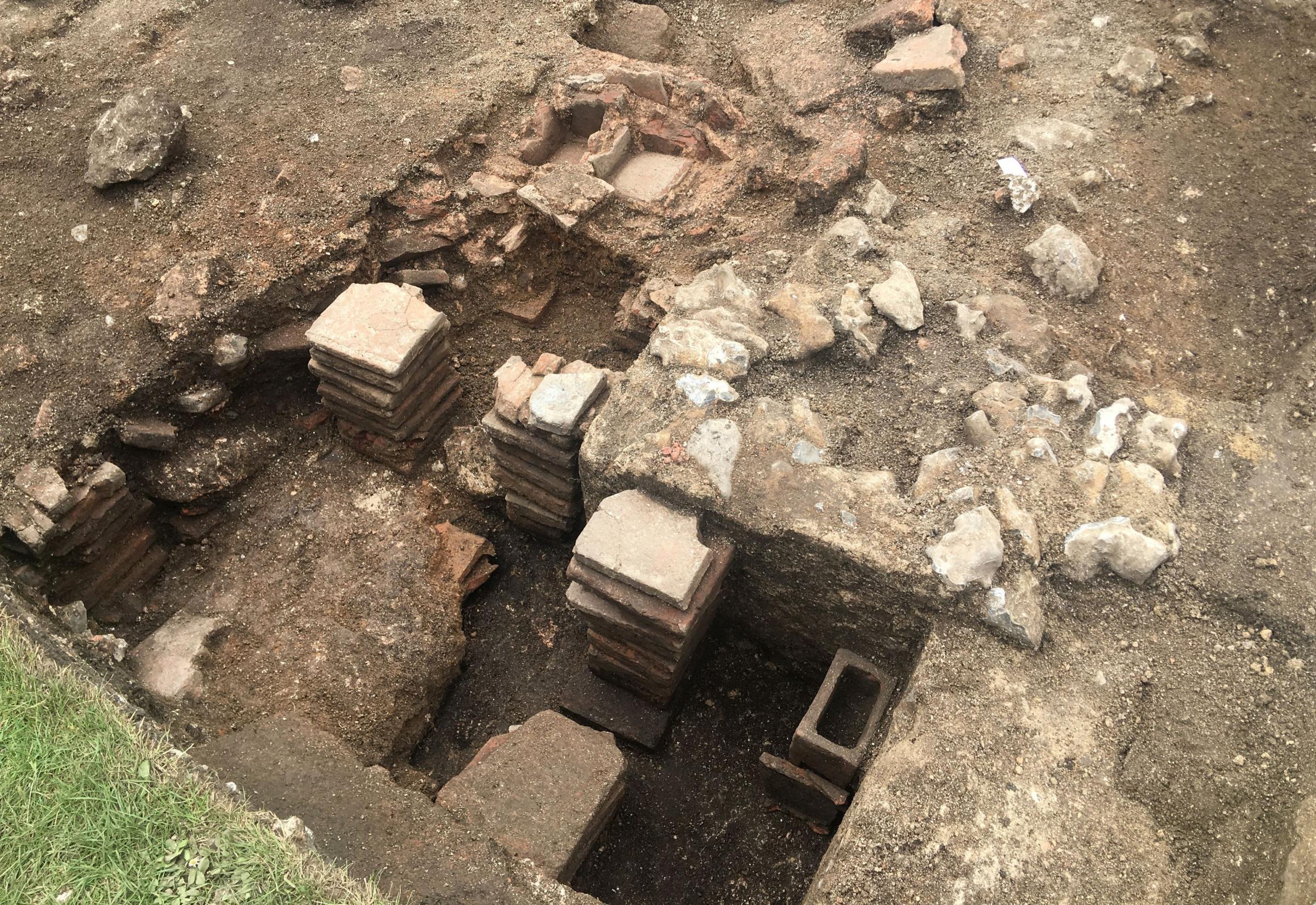 'Luxurious' Roman Bath House Discovered under city centre park