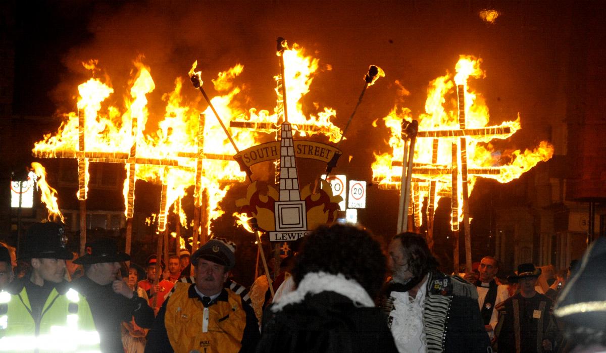 Lewes Bonfire Celebrations 2008
