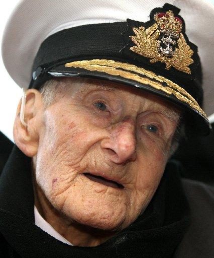 The world's oldest man Henry Allingham has died, aged 113. Here is a collection of pictures of the Brighton hero whose bravery while fighting for his country inspired so many.