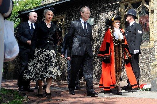 The Mayor of Brighton, Anne Norman, and the Duchess of Gloucester enter the church.