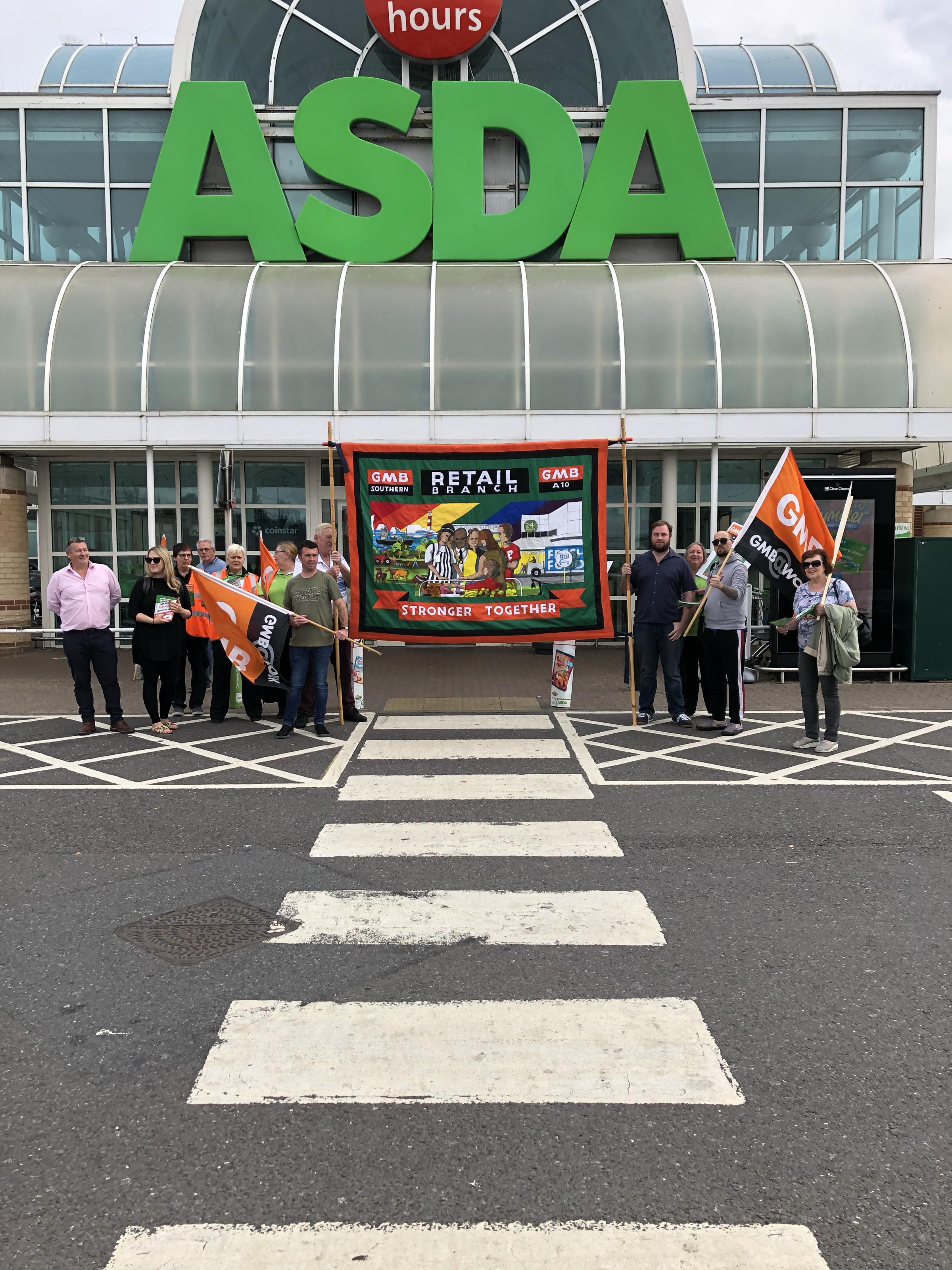 Asda workers protest in Brighton as they 'face sack before Christmas'