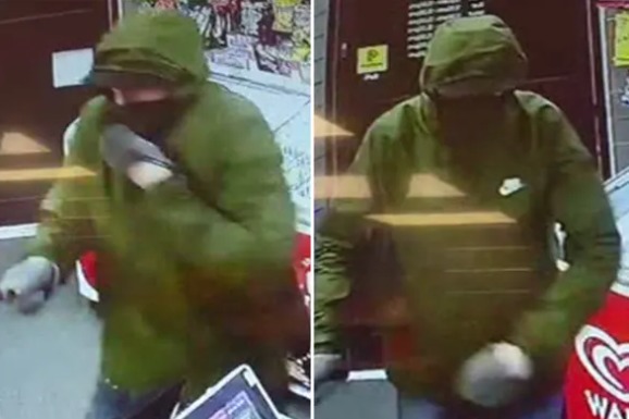Brave father and young daughter pelt armed robber with bread