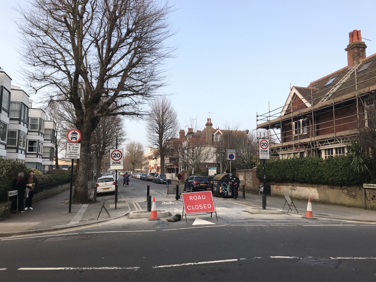 School Streets: bollards installed to shut junction in Somerhill Road, Hove - Vimarsana News