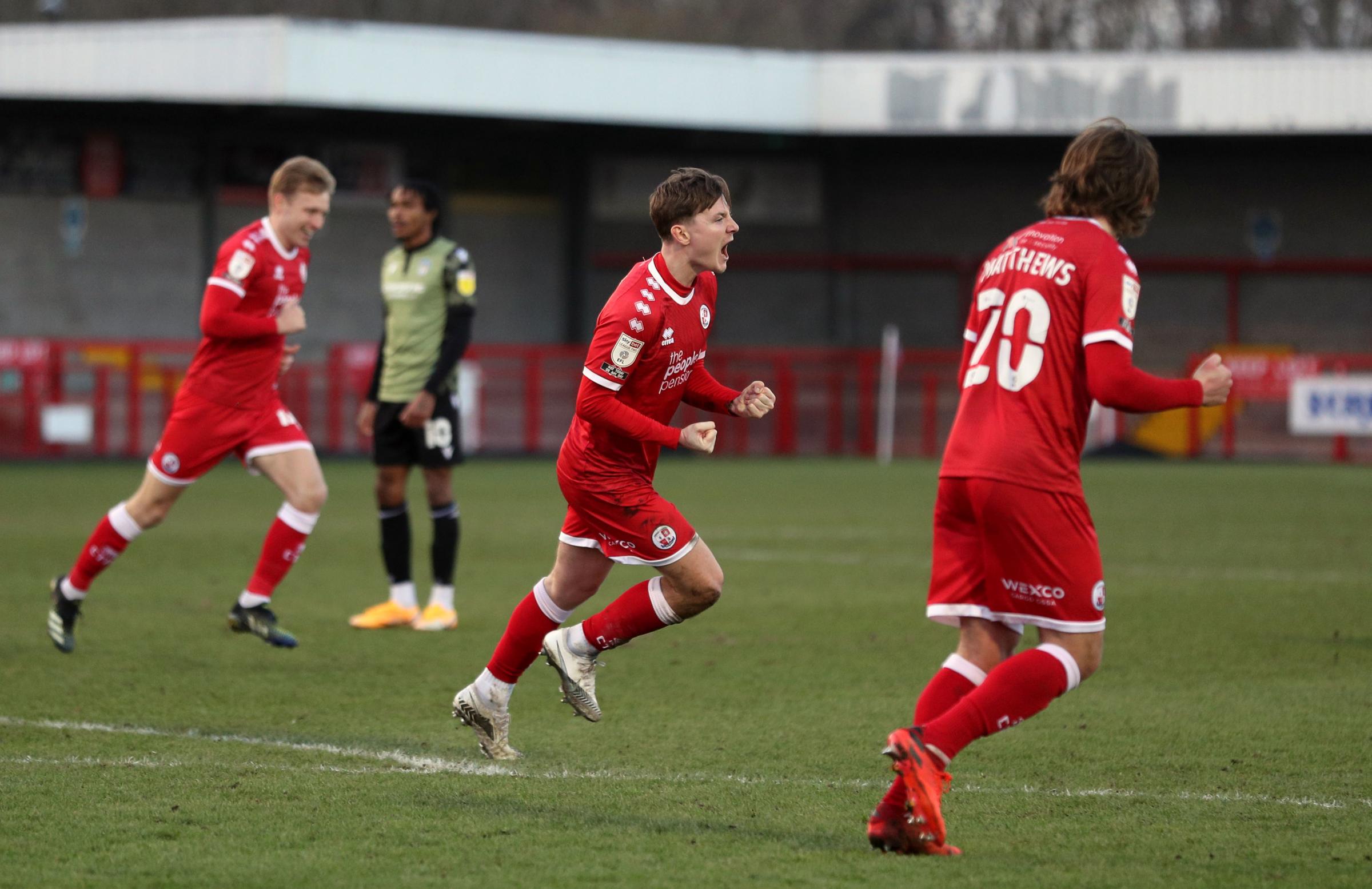 Crawley close in on play-off places as Archie Davies, James Tiley and Jordan Maguire-Drew shine
