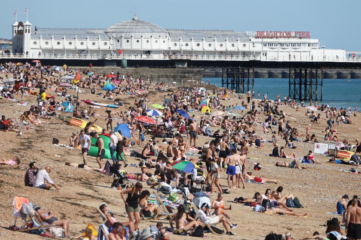 Readers have reacted to a BBQ ban on Brighton and Hove seafront 