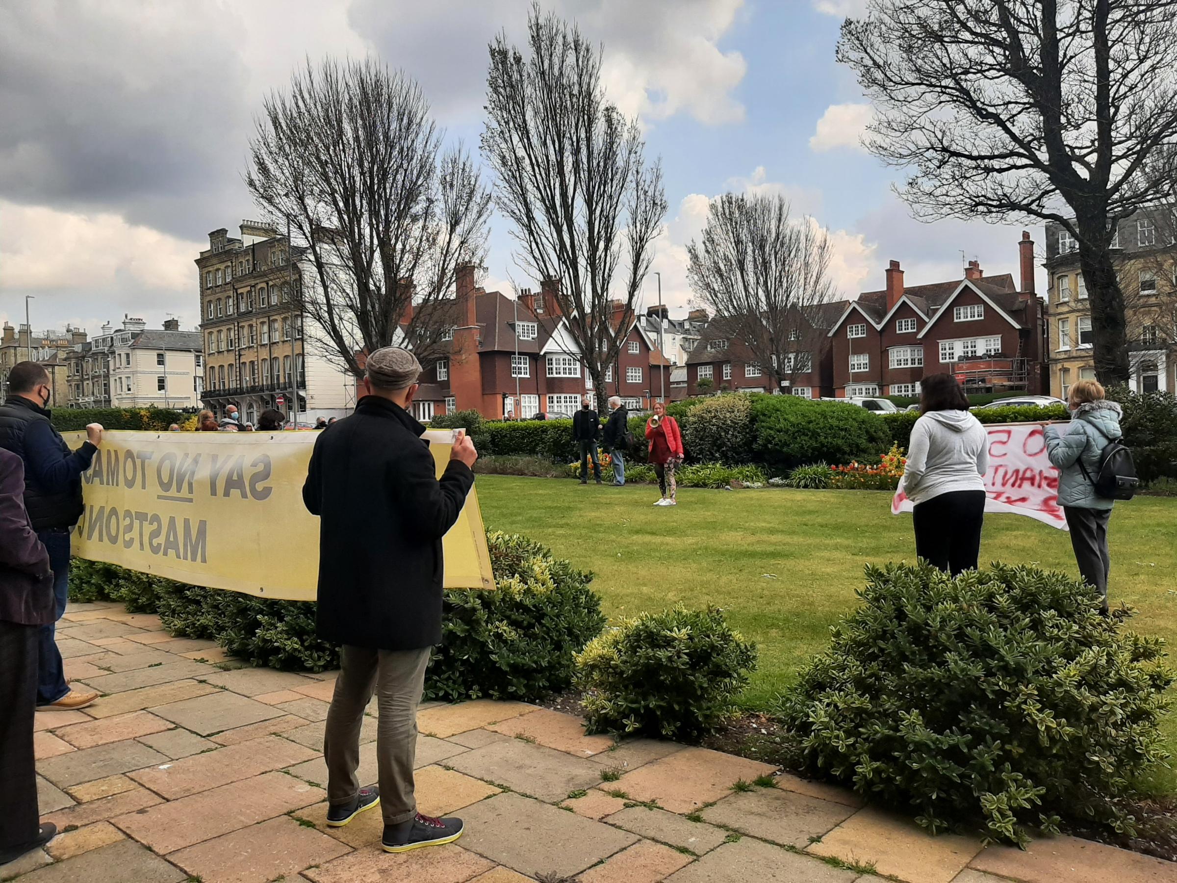 Serena Mitchell addressed the residents. Protesters are angry about plans for six 5G mobile phone masts to be installed on top of the Coombe Lea block of flats in Grand Avenue, Hove