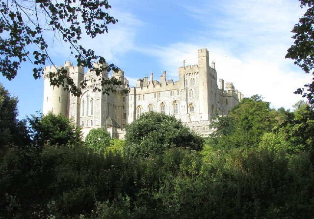 Thieves have stolen £1 million worth of gold and silver from Arundel Castle