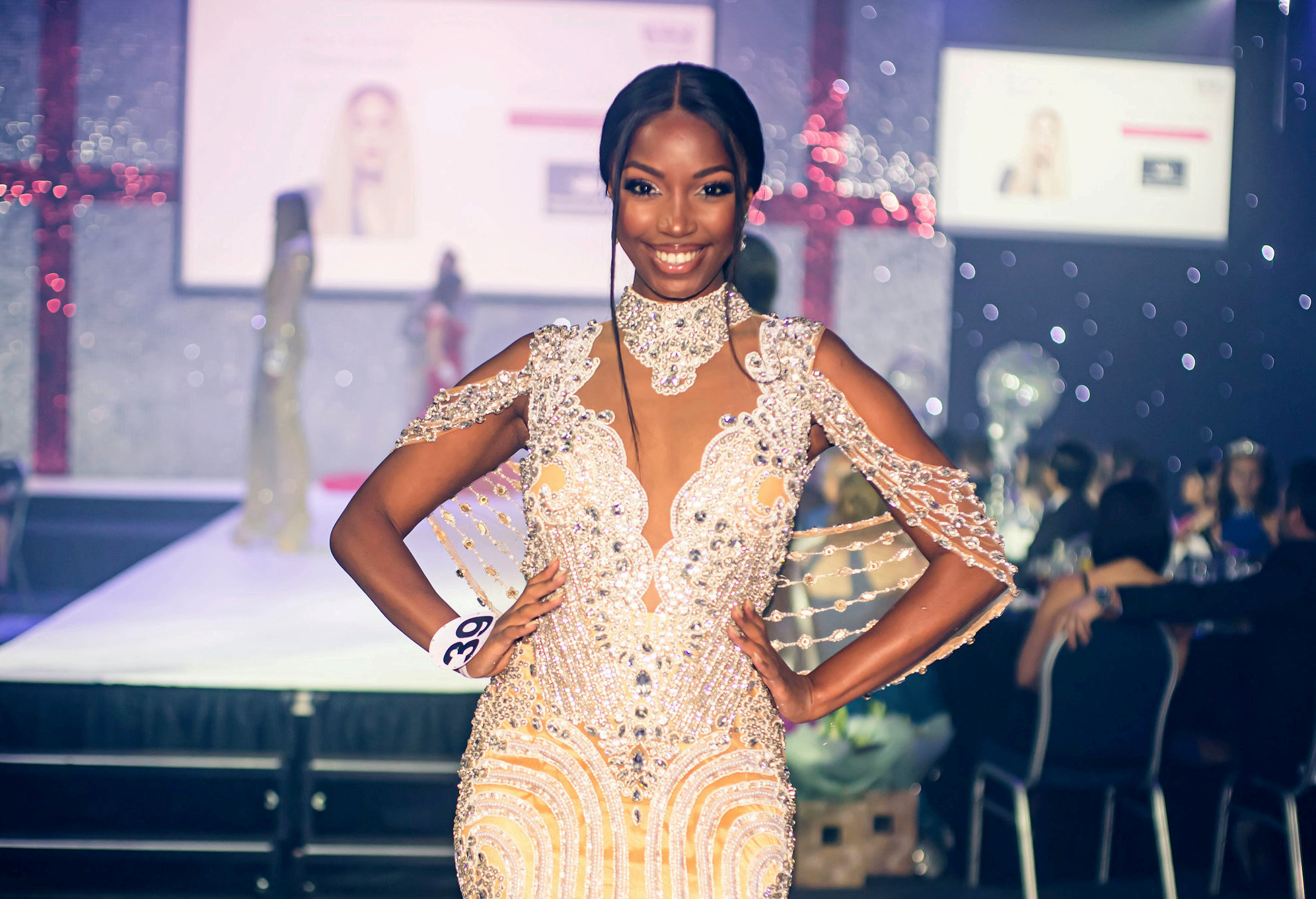 Miss England 2021: Rehema Muthamia, Sussex graduate, crowned â Albania News