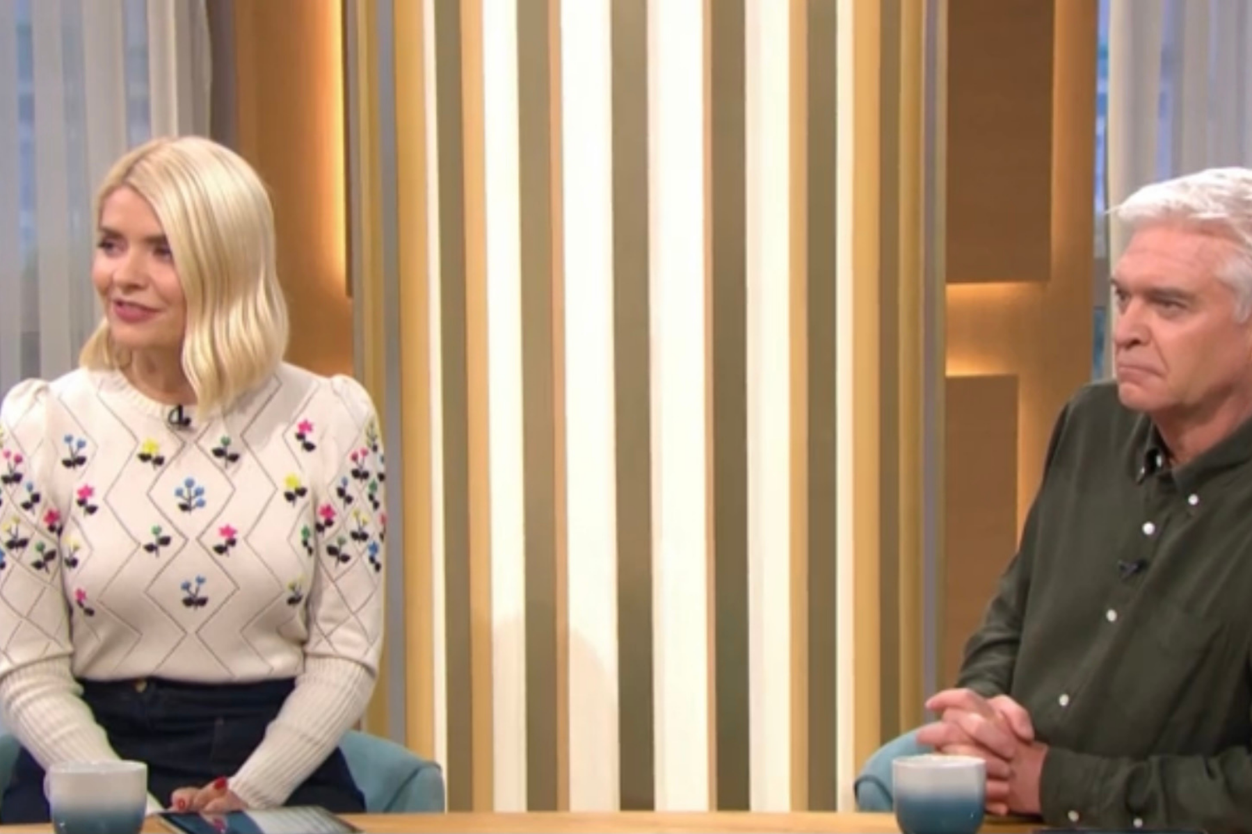 Holly Willoughby charms in flower jumper on ITVs This Morning - where to buy