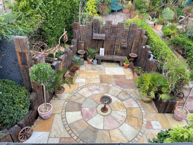 Geoff Stonebanks' garden