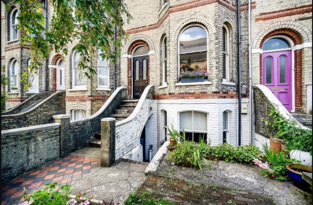 The Argus: 1 bed flat for sale Gladstone Terrace, Brighton BN2