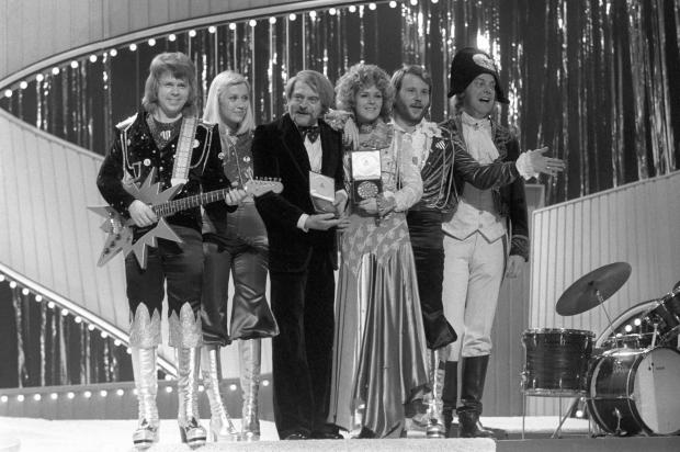 The Argus: ABBA members Bjorn Ulvaeus (left) Agnetha Faltskog (second left) Annifrid Lyngstad (third right) and Benny Anderson (second right) at the Eurovision song contest in Brighton, which they won with their song Waterloo