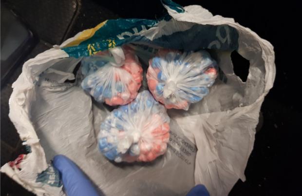 The Argus: 300 wraps of crack cocaine and 169 wraps of heroin found in a carrier bag 