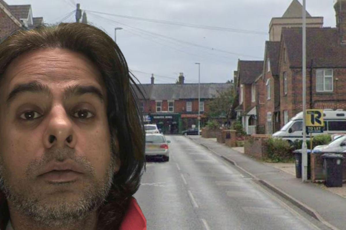 Monuzar Hussain Hamza flashed at a group of girls in Moat Road, East Grinstead