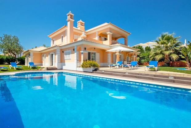 The Argus: Fantastic villa with heatable swimming pool, air-con, free wifi - Algarve, Portugal. Credit: Vrbo