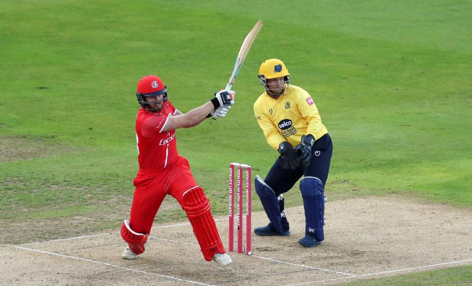 Danny Lamb has confirmed to depart Lancashire to join Sussex at the end of the season.