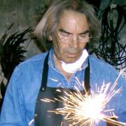 Tributes have been paid for David Whipp, a sculptor from Brighton who died in January